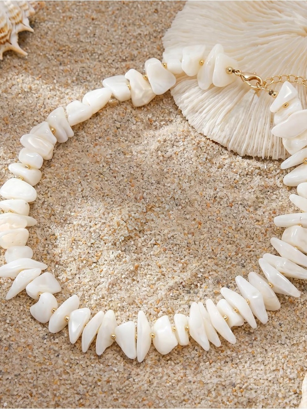 Cream White Chip Summer Choker Necklace - Picture 2 of 7